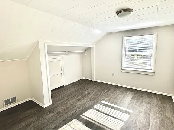 Building Photo - 109 Grand St