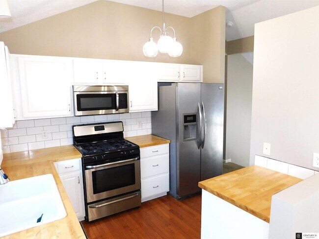 Building Photo - 17728 Margo St