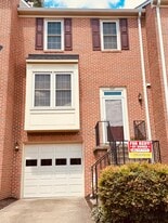 Building Photo - 397 S Pickett St