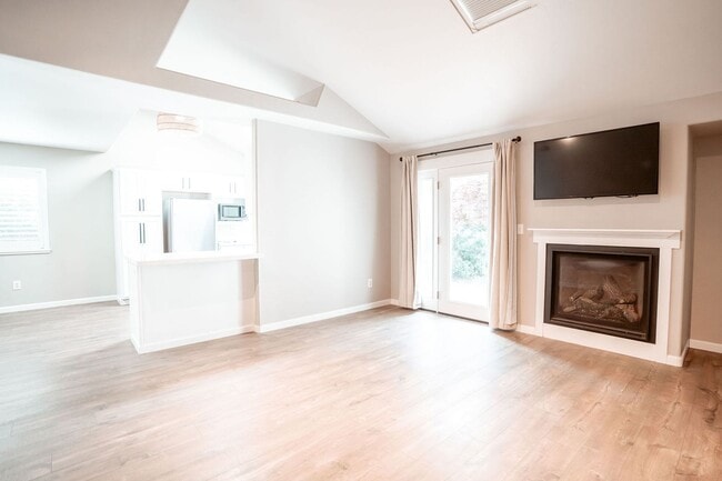 Building Photo - Single Family Home In McKinleyville!
