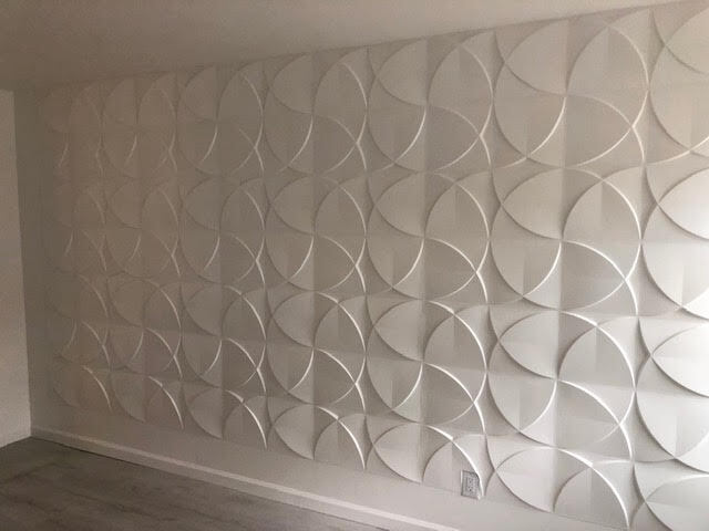 3-D wall in the bedroom - 1847 Pandora Ave