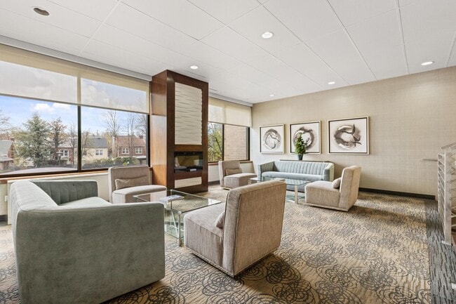 Building Photo - 9060 Palisade Ave