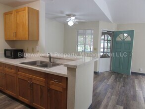 Building Photo - Gardens at Launani Valley 2/2/2 Townhome (Mililani/Launani Valley)