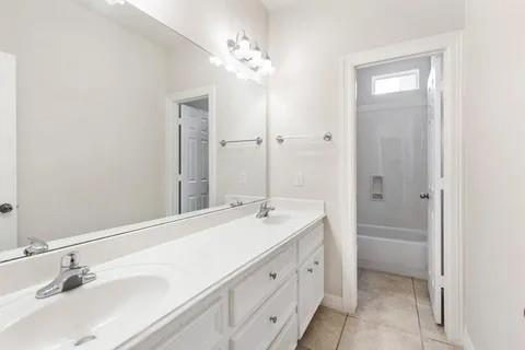 Building Photo - 11902 Cranberry Ln