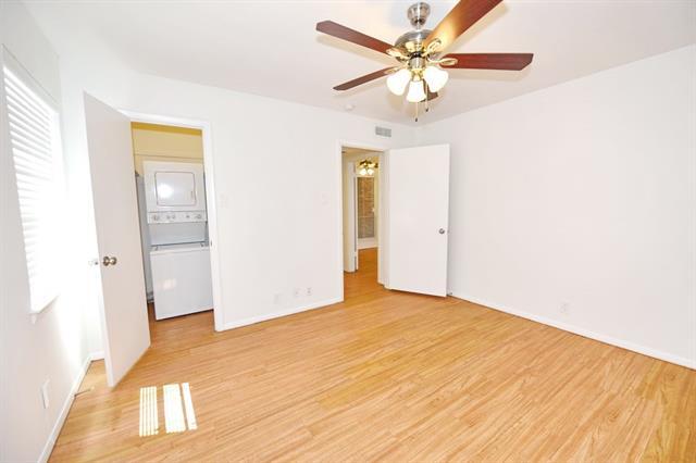 Building Photo - 4818 Cole Ave