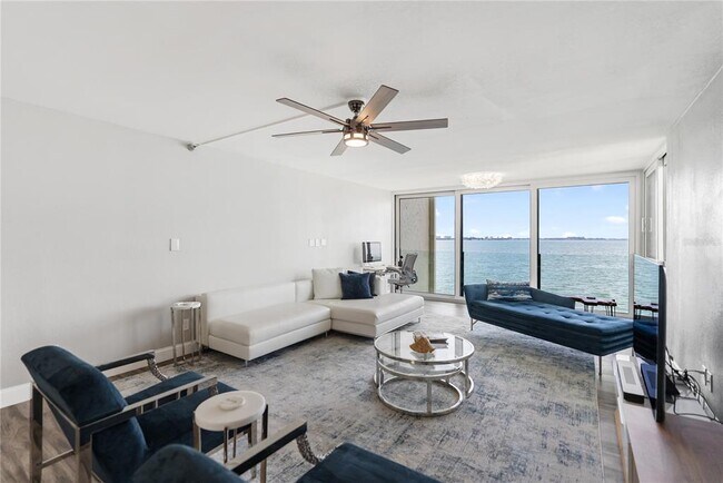 Building Photo - 97 Sunset Dr