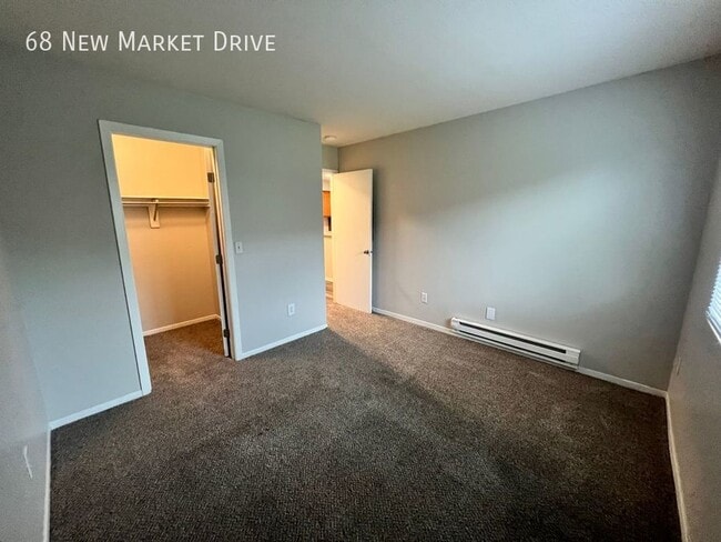 Building Photo - 68 New Market Dr