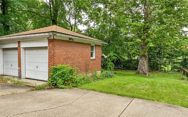 Building Photo - 1003 S Trenton Ave