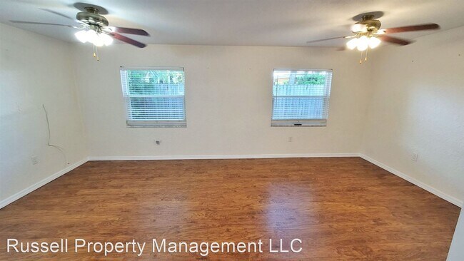Building Photo - 3 br, 2 bath House - 6514 33rd Ave N