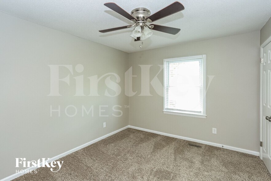 Building Photo - 3508 Gardner Park Dr