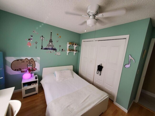 Building Photo - 9820 NW 24th St