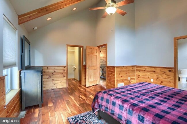 Building Photo - 125 Pebble Beach Dr