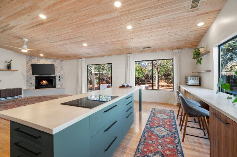 Building Photo - 115 Canyon Diablo Rd