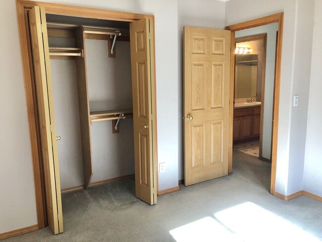 Building Photo - Spacious 4-Bedroom House in North Newberg near park and schools