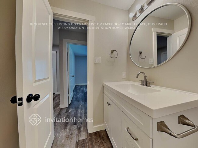 Building Photo - 8213 Mark Ln