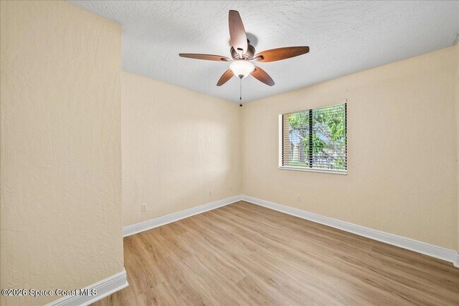 Building Photo - 2190 Forest Knoll Dr NE