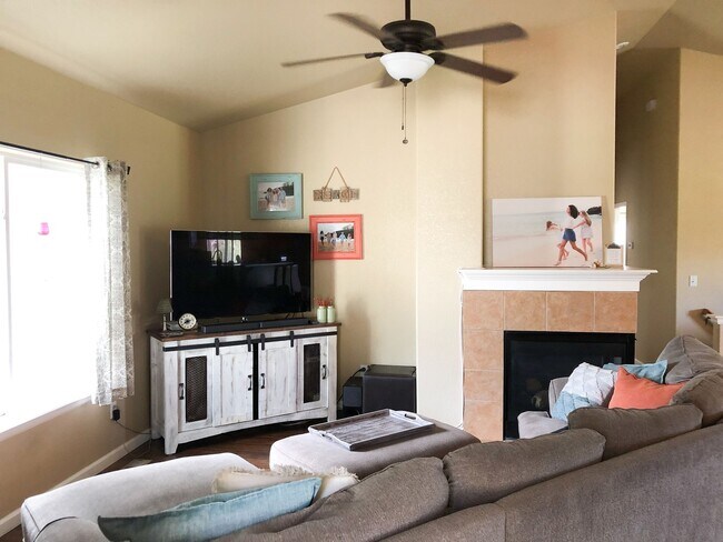 Building Photo - Charming Home for Rent on Corbu Heights