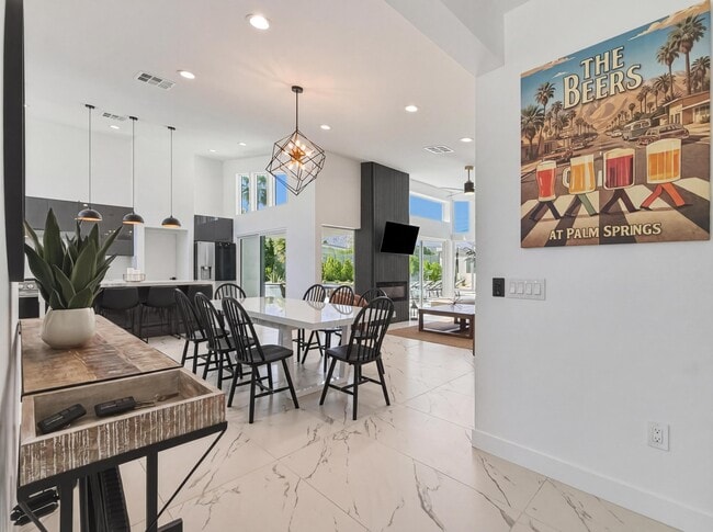 Building Photo - 2197 Jacques Dr