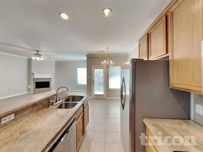 Building Photo - 3135 Lavender Candle Dr