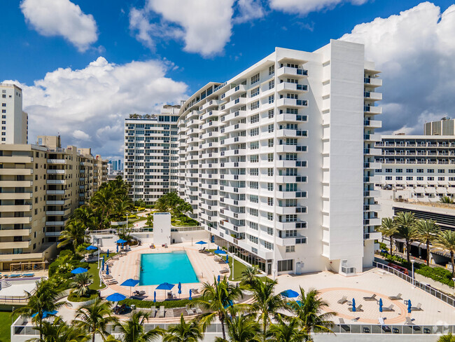 The Decoplage - 100 Lincoln Rd Miami Beach FL 33139 | Apartment Finder