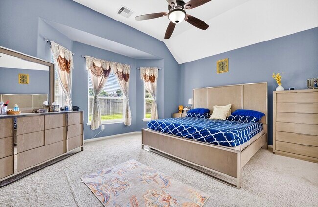 Building Photo - 16026 Rustlers Trail Ln