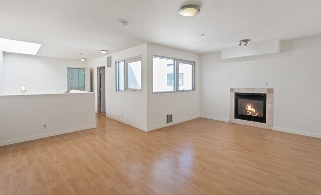 Building Photo - Martel Lofts
