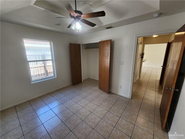 Building Photo - 11 French Ave