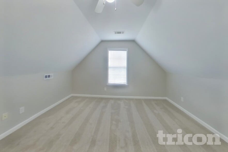 Building Photo - 115 Victor Ln