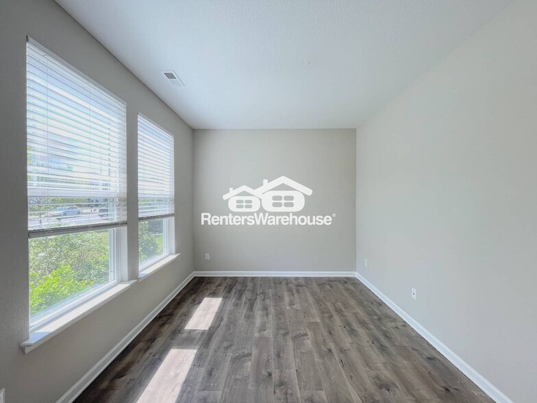 Building Photo - 4056 Ravine Gap Dr