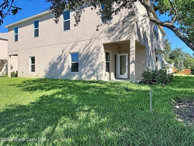 Building Photo - 530 L M Davey Ln