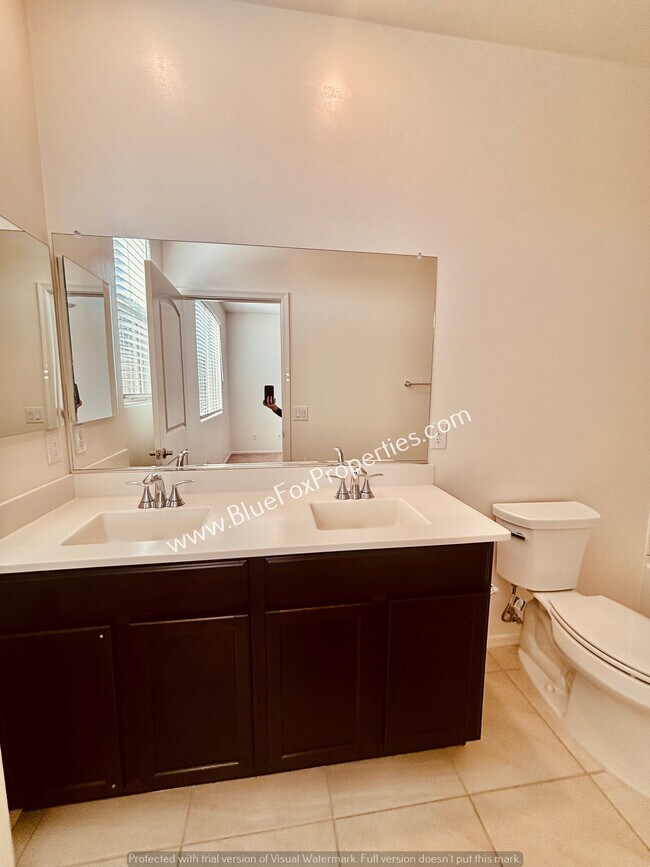 Building Photo - 12612 N Krista Ave