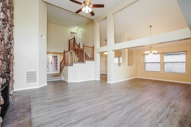 Building Photo - 14635 S Hearthstone Green Dr