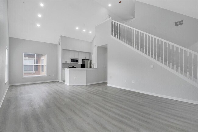 Building Photo - 6005 Westgate Dr