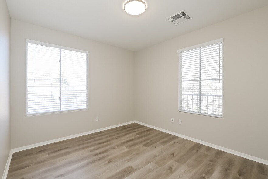 Building Photo - 1409 Winters Run Ave