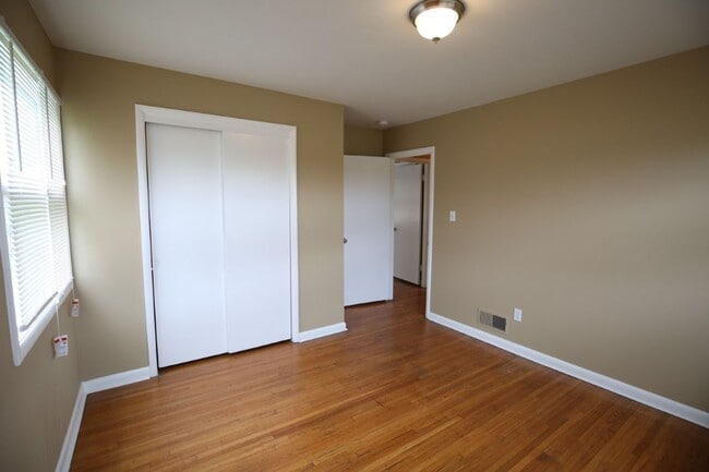 Building Photo - 2816 8th St NE