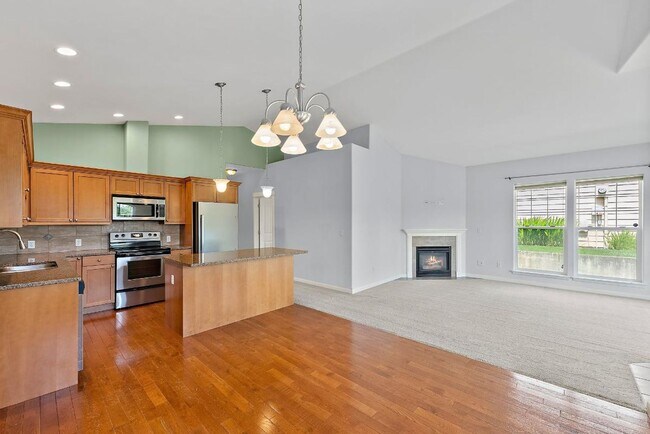 Building Photo - 3 bedroom 2 bath Home for Rent in Yelm!