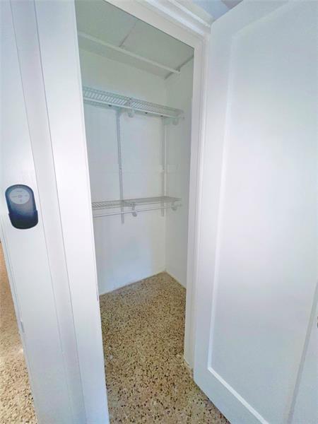 Building Photo - 1614 NE 7th St