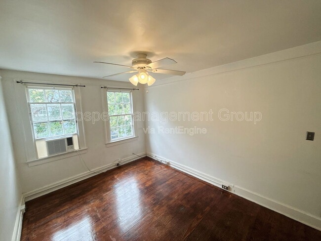 Building Photo - 93 Tradd St