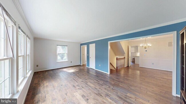 Building Photo - 200 Sulgrave Ct