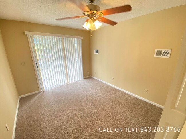 Building Photo - 106 Eaton Way