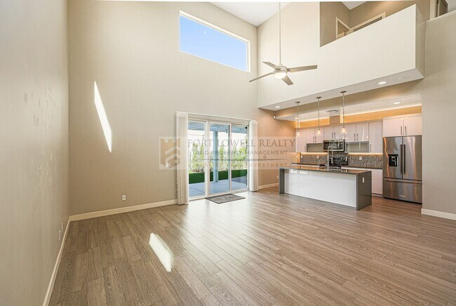 Building Photo - Amazing Rental in Lower Arcadia available ...