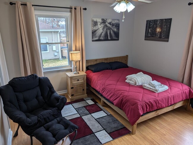 Building Photo - 3513 June St