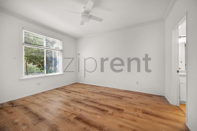 Building Photo - Unit 41