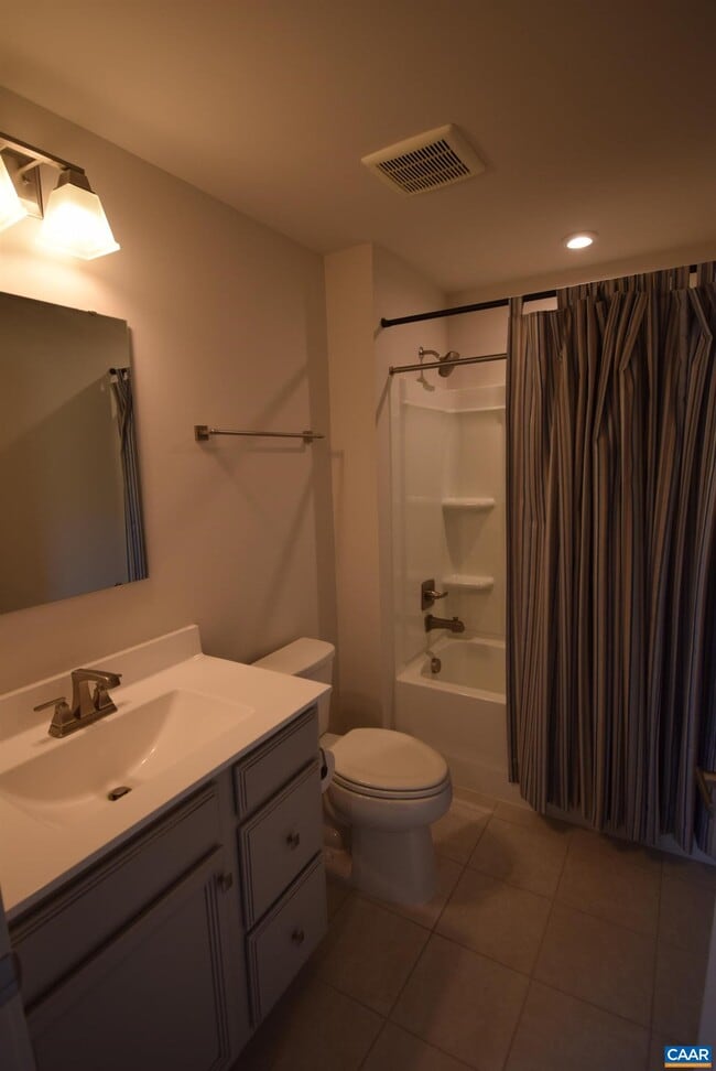 Building Photo - 167 Virginia Ave