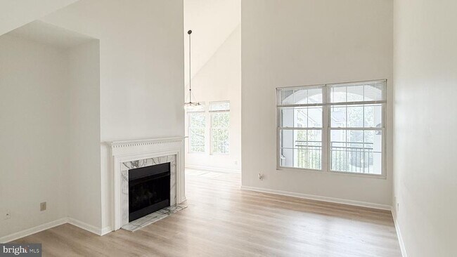 Building Photo - 46628 Drysdale Terrace