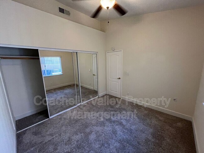 Building Photo - 77597 Carinda Ct