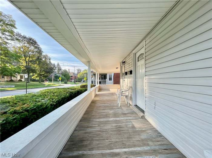 Building Photo - 258 High St