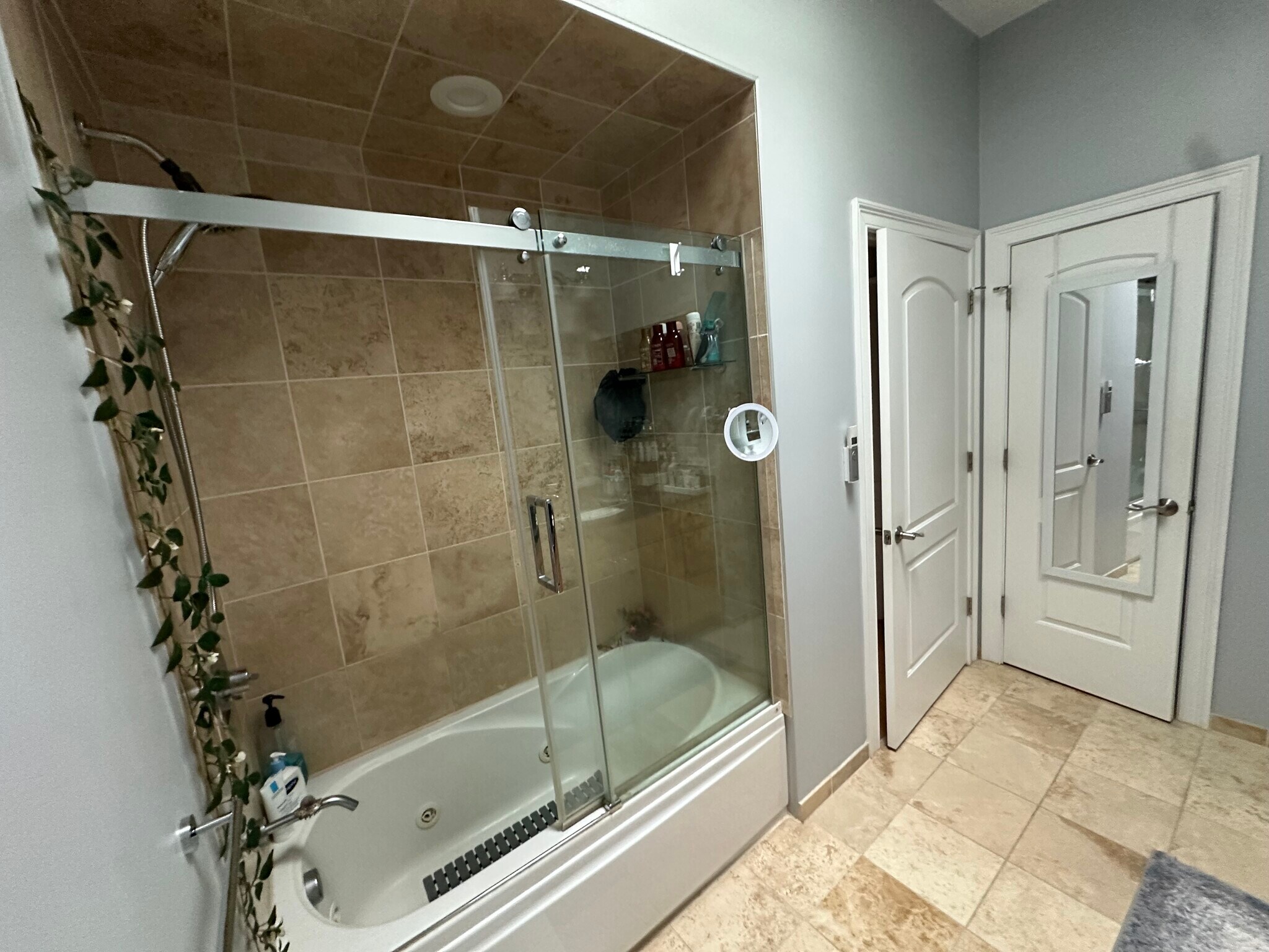 Master bathroom - 30 High St