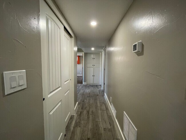 Building Photo - 2875 S Sherman St