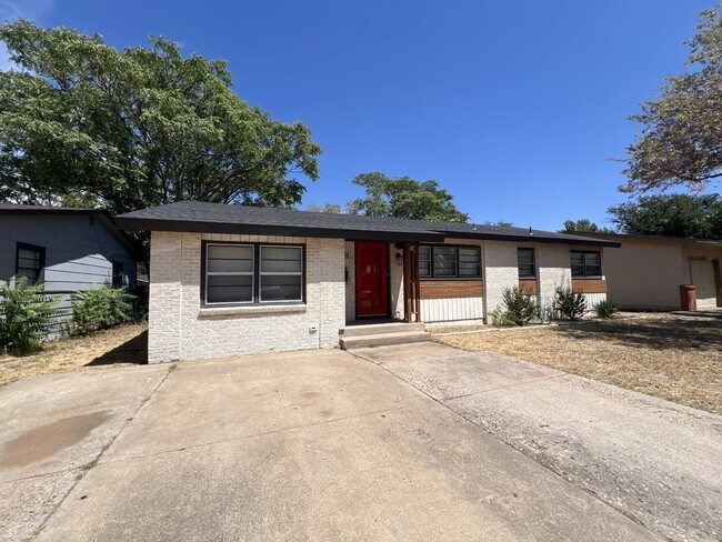 Building Photo - 3818 30th St